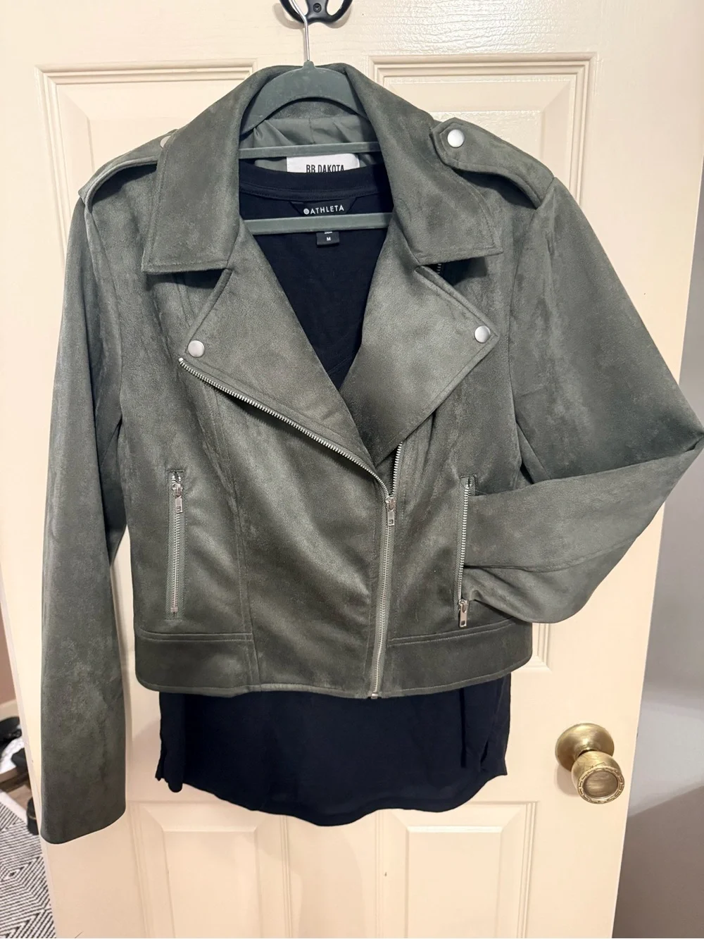BB Dakota Olive Green Suede Cropped Moto Jacket NWOT sz L